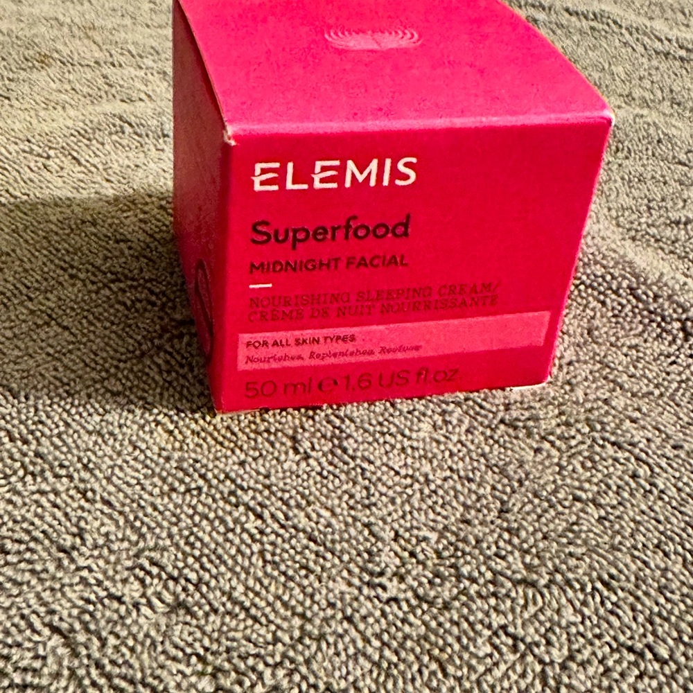 Elemis Superfood Midnight Facial